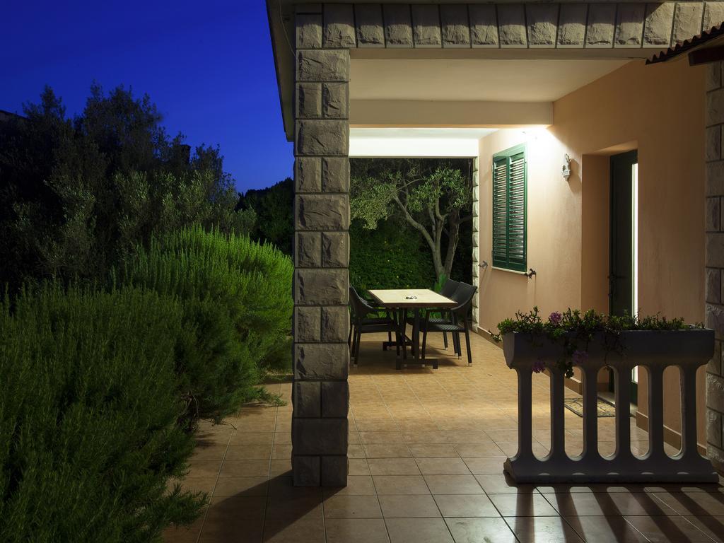 Apartments Jobst فيلا لوكا المظهر الخارجي الصورة
